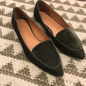 Velvet Olive Pointed Toe Flats!